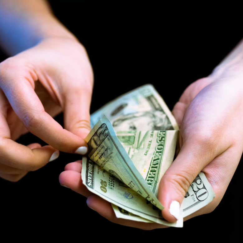 How to Handle Multiple Offers on Your Home